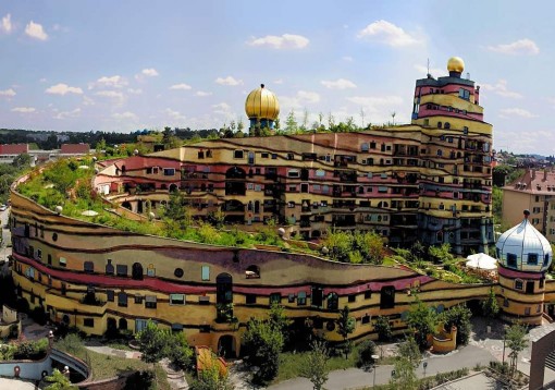 Hundertwasser, Waldspirale-1998-2000, Darmstadt, Allemagne