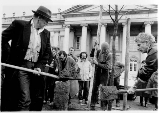 josephBEUYS, 7000 chênes