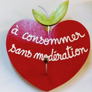 http://art-to-act.org/wp-content/uploads/2019/07/A-consommer-sans-modération-Elisa-ART-to-ACT-300x300.jpg
