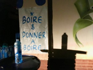 http://art-to-act.org/wp-content/uploads/2019/07/Water-Access-ACT-Point-Boire-et-donner-à-boire-IMG_4060-ART-to-ACT-300x300.jpg